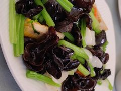 芹菜木耳百合-四海轩(珠海海泉湾店)