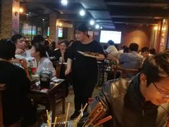 大堂-新疆烧烤王(广灵店)
