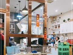 -牡丹广场薛栓子擀面皮大王