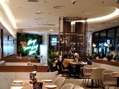 大堂-必胜客(骡马市店)