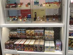 -泡泡玛特POPMART(蓝色港湾店)