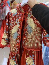 -艾米丽婚纱礼服