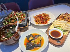 -湘鼎盛·大厨鲜炒湖南味(高新银泰店)