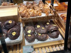 -乐兹薇尔(海宁爱琴海购物公园店)