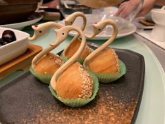 天鹅木瓜酥-许仙楼餐厅