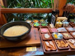 -银米·云南传统过桥米线(双廊黑金冠店)