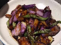酱爆茄子-老头儿油爆虾·知味杭州(爱琴海购物中心)