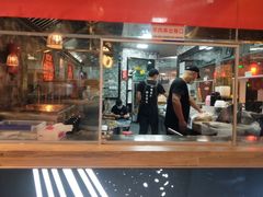 门面-肠王卤煮(西单食宝街店)