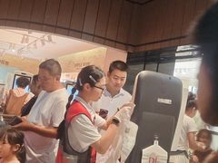 -胖东来生活广场(健康路店)