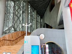 -虹桥艺术中心