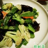 虾爬子锅贴实实惠惠的看到都是虾爬子肉。真的很好吃