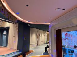 -奈尔宝家庭中心·亲子餐厅(北京东坝万达店)