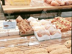 -格瑞思动物奶油生日蛋糕(圆融店)
