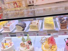 -万利隆·活力烘焙(人民路店)