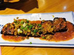 -霸蛮湖南菜·牛肉粉(荣京西街店)