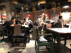 大堂-京味斋·北京烤鸭(北京南站洋桥店)
