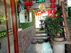 -食德喜·阳山鸡王食研基地