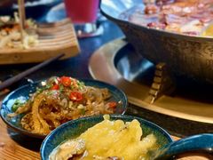 -湊湊火锅·茶憩(南京东路悦荟店)