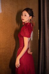 -洋洋婚纱品牌集合店