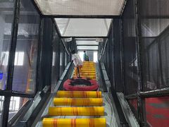 -嗨翻Hi-Fun竞技主题乐园·蹦床亲子生日轰趴(国光1937店)