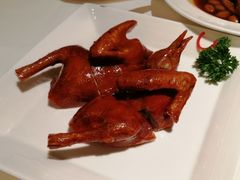 润烧盐香乳鸽-利苑酒家(宜安广场店)