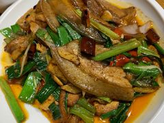 老王回锅肉-隔壁老王·家常云南菜(花巷店)