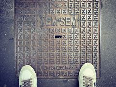 -文艺复兴百货(米兰大教堂广场店)