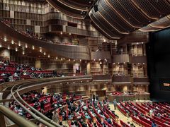 -交通银行前滩31演艺中心