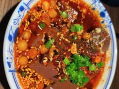 -肖四女乐山跷脚牛肉(南汇大学城生活广场店)