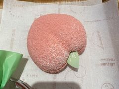 玫瑰桃气包-好利来(温江合生汇店)