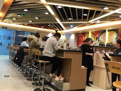 大堂-呷哺呷哺(世贸.工三店)