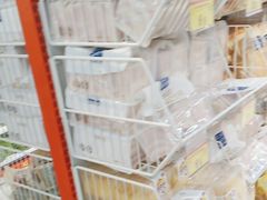 -好特卖HotMaxx(杭州滨江宝龙城店)