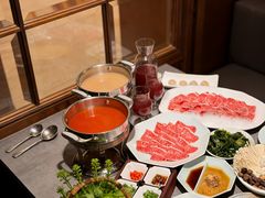 -鼎鼎香·港式火锅(北京SKP店)