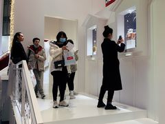 -Dior迪奥(上海世茂广场店)