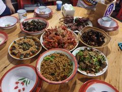 -冶建镜子·老南昌大排档·江西虾王(总店)