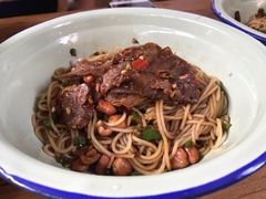 牛肉拌粉-万方圆拌粉瓦罐汤(滕王阁旗舰店)