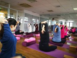 -爱尔乐美孕产瑜伽·普拉提