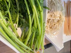 -鸡公虾婆新派干锅(喜盈门店)