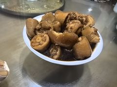 炖猪尾巴-金卯白肉罩火烧