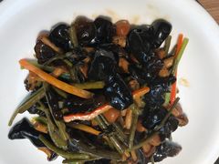 -上关雪東北菜(中房金谊店)