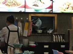 -小杨生煎(成山巴黎春天店)