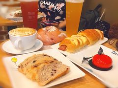 -焙丽拾光(麦凯乐直营店)