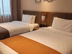 -如家精选酒店(苏州火车站苏锦地铁站店)