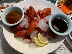 -茸梅路右拐龙虾-农家菜(松江店)