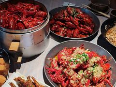 -巴厘龙虾·榜首油焖大虾(音乐学院·沿江酒馆店)