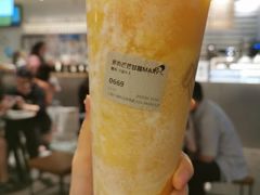 -喜茶(上海打浦桥日月光gelato lab+店)