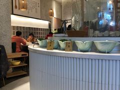 -三人行骨头王火锅(长寿店)