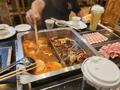 -百年川椒重庆老火锅(光谷店)