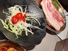 -草家酱蟹炭火烤肉店(珲春南路一店)