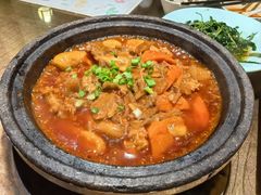 -东口码头·烧鸽子·鱼头泡饼·地方菜(金鹰悦城店)